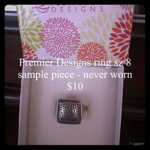 Premier Designs Ring sz 8